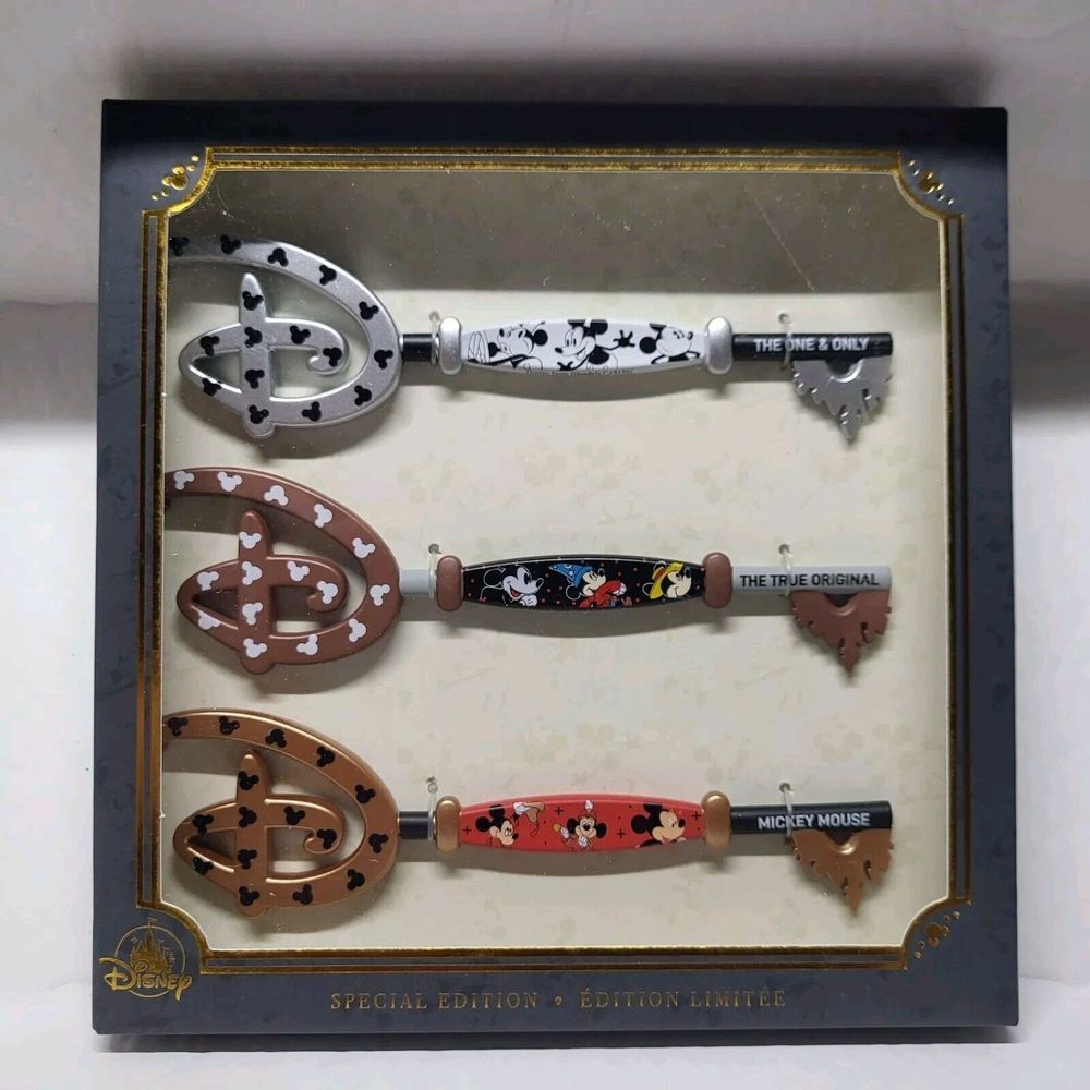 Disney Mickey Mouse Through the Years Collectible Key Set of 3 NIB Gift
